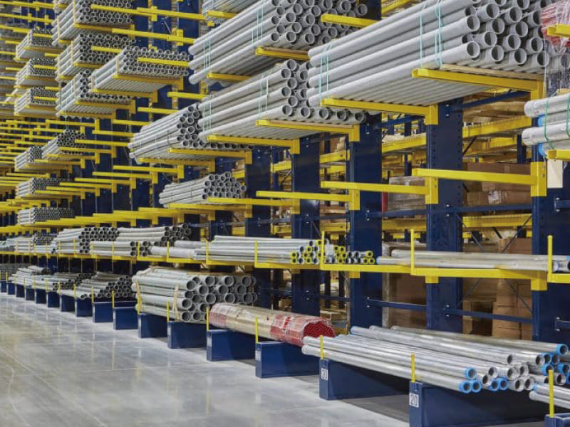 Single-sided heavy duty cantilever steel racking for lumber